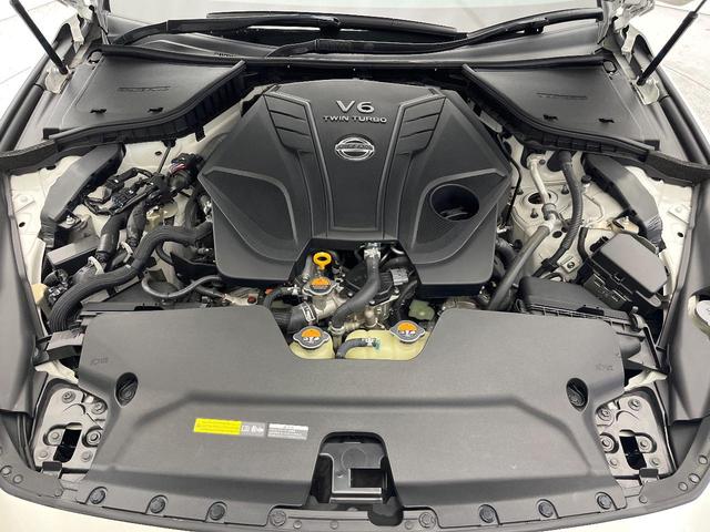 スカイライン ＧＴ　タイプＳＰ　禁煙車　サンルーフ　純正ナビ　衝突被害軽減システム　ドラレコ　ＥＴＣ　純正１９インチアルミ　オートハイビーム　レーダークルーズコントロール　ＬＥＤヘッドライト　メモリー機能付きパワーシート（20枚目）