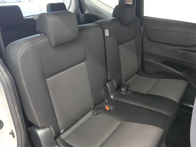 シエンタ Ｇ　セーフティーエディションＩＩ　フルセグ　メモリーナビ　ＤＶＤ再生　ミュージックプレイヤー接続可　バックカメラ　衝突被害軽減システム　ＥＴＣ　両側電動スライド　ＬＥＤヘッドランプ　ウオークスルー　乗車定員７人　３列シート（8枚目）