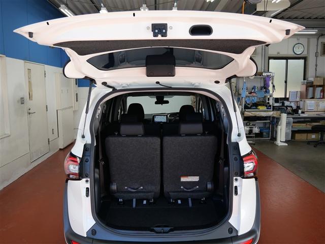 シエンタ Ｇ　セーフティーエディションＩＩ　フルセグ　メモリーナビ　ＤＶＤ再生　ミュージックプレイヤー接続可　バックカメラ　衝突被害軽減システム　ＥＴＣ　両側電動スライド　ＬＥＤヘッドランプ　ウオークスルー　乗車定員７人　３列シート（10枚目）