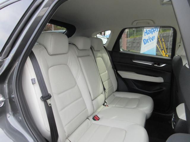 CX-5 2.2 XD Lパッケージ ディーゼルターボ 禁煙・ホワイトレザー・衝突被害軽減ブレーキ(前後)・運転席&助手席パワーシート・ステアリングヒーター・運転席&助手席シートヒーター・360°ビューモニター・10インチマツダコネクト・BOSEサウンド(21枚目)