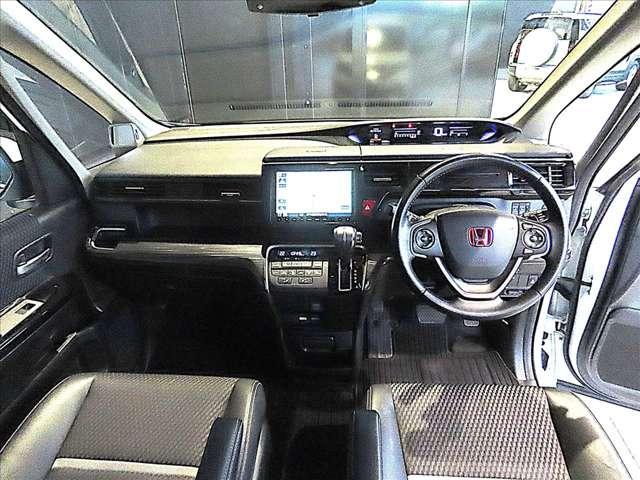 ステップワゴンスパーダ スパーダクールスピリット 禁煙・ワンオーナー・バックカメラ・リヤシ(17枚目)