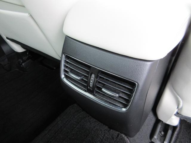 MAZDA6セダン 2.2 XD Lパッケージ ディーゼルターボ 衝突被害軽減ブレーキ・車線逸脱警報システム(24枚目)