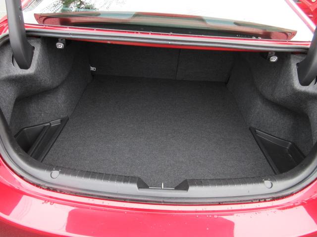 MAZDA6セダン 2.2 XD Lパッケージ ディーゼルターボ 衝突被害軽減ブレーキ・車線逸脱警報システム(25枚目)