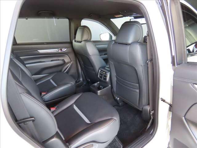 CX-8 2.5 25S スポーツ アピアランス 禁煙・衝突被害軽減ブレーキ(前後)・AT誤発進抑制制御・360°ビューモニター・オートホールド機能・10インチマツコネナビ・Apple Carplay/Android Auto・パワーリフトゲート(14枚目)
