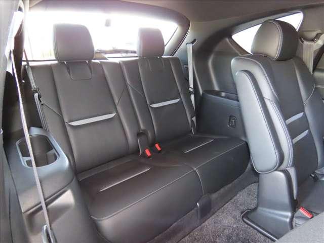 CX-8 2.5 25S スポーツ アピアランス 禁煙・衝突被害軽減ブレーキ(前後)・AT誤発進抑制制御・360°ビューモニター・オートホールド機能・10インチマツコネナビ・Apple Carplay/Android Auto・パワーリフトゲート(16枚目)