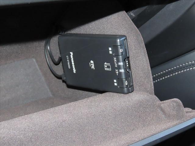 CX-8 2.5 25S スポーツ アピアランス 禁煙・衝突被害軽減ブレーキ(前後)・AT誤発進抑制制御・360°ビューモニター・オートホールド機能・10インチマツコネナビ・Apple Carplay/Android Auto・パワーリフトゲート(30枚目)