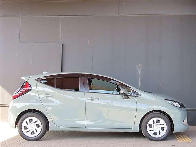 アクア 1.5 G トヨタセーフティーセンス・クルーズコントロール(全車速追従機能)・純正ナビ・バックカメラ・ETC・LEDヘッドライト・オートマチックハイビーム・外品ドラレコ(2カメラ)(7枚目)