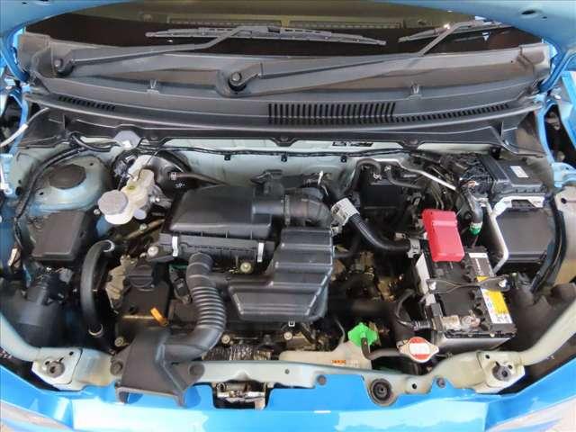 アルト ６６０　４０周年記念特別仕様車　Ｌリミテッド　禁煙・衝突被害軽減ブレーキ・運転席シートヒーター・地デジ／ＣＤ／ＤＶＤ／Ｂｌｕｅｔｏｏｔｈ（11枚目）