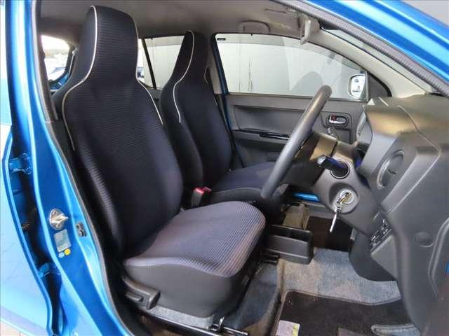 アルト ６６０　４０周年記念特別仕様車　Ｌリミテッド　禁煙・衝突被害軽減ブレーキ・運転席シートヒーター・地デジ／ＣＤ／ＤＶＤ／Ｂｌｕｅｔｏｏｔｈ（15枚目）