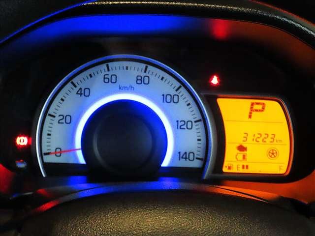 アルト ６６０　４０周年記念特別仕様車　Ｌリミテッド　禁煙・衝突被害軽減ブレーキ・運転席シートヒーター・地デジ／ＣＤ／ＤＶＤ／Ｂｌｕｅｔｏｏｔｈ（20枚目）