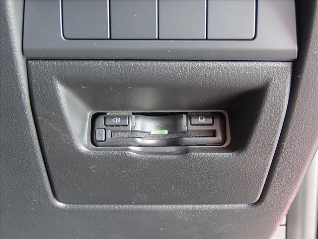 ＭＡＺＤＡ３ファストバック １．５　１５Ｓ　ツーリング　禁煙・衝突被害軽減ブレーキ・ＡＴ誤発進抑制機能・ＢＳＭシステム・３６０°ビューモニター・ＣＤ／ＤＶＤ／Ｂｌｕｅｔｏｏｔｈ／ＵＳＢ／Ａｐｌｌｅ　Ｃａｒｐｌａｙ／Ａｎｄｒｏｉｄ　Ａｕｔｏ／ＭＲＣＣ・ＥＴＣ（26枚目）