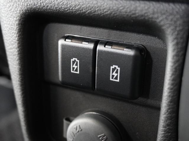 ソリオ ハイブリッドMZ 1年保証(走行距離無制限)/ナビ/全周囲カメラ/ドライブレコーダー/ETC/両電扉/Bluetooth/衝突被害軽減ブレーキ/地デジチューナー/シートヒーター/(8枚目)