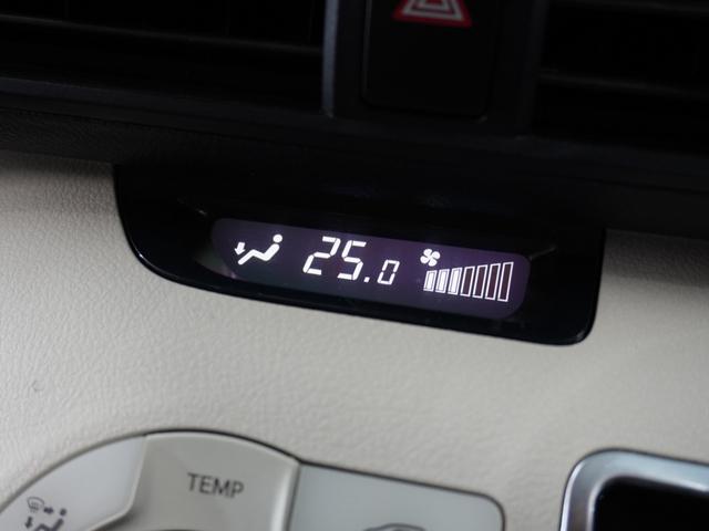 シエンタ ハイブリッドG 1年保証(走行距離無制限)/ナビ/リアカメラ/ETC/両電扉/BT/地デジ/DVD(11枚目)