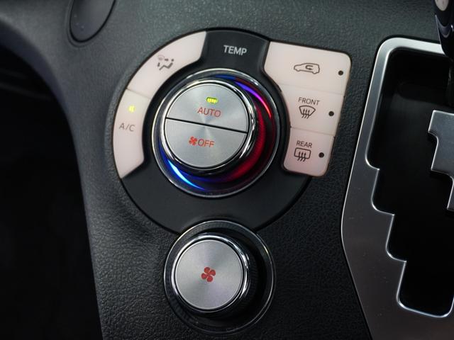 ◆オートエアコン装備◆　お好みの温度を設定をするだけで、後は、自動で風量を調節してくれます！快適にドライブが楽しめます。