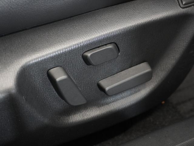 ◆電動シート装備◆シートポジションの調節が電動でできます。体格にあった細かな位置調整ができます！