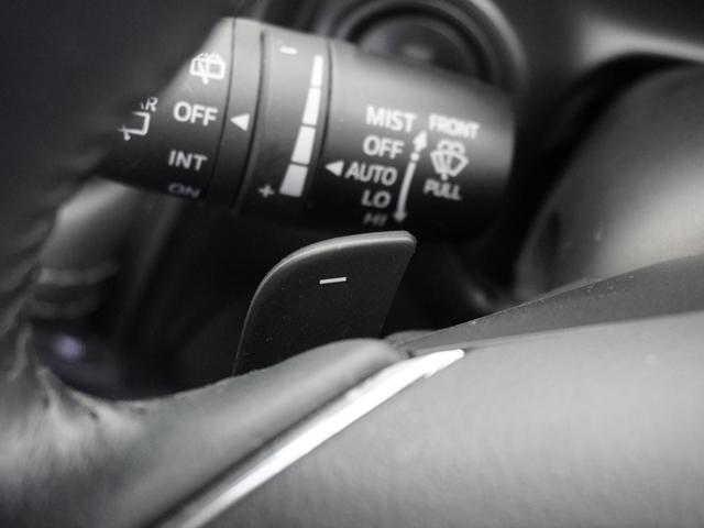 ◆パドルシフト装備◆オートマチック車でもミッション車のようなフィーリングを楽しめます。エンジンブレーキを使いたい時にも役立ちます。