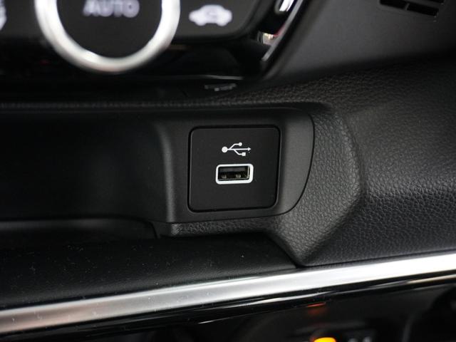 ヴェゼル ｅ：ＨＥＶＺ　１年保証（走行距離無制限）／ナビ／リアカメラ／ＥＴＣ／シートヒーター／地デジチューナー／衝突被害軽減ブレーキ／（7枚目）