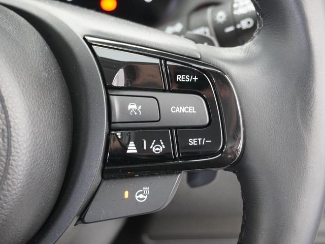 ヴェゼル ｅ：ＨＥＶＺ　１年保証（走行距離無制限）／ナビ／リアカメラ／ＥＴＣ／シートヒーター／地デジチューナー／衝突被害軽減ブレーキ／（10枚目）