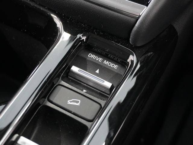 ヴェゼル ｅ：ＨＥＶＺ　１年保証（走行距離無制限）／ナビ／リアカメラ／ＥＴＣ／シートヒーター／地デジチューナー／衝突被害軽減ブレーキ／（50枚目）