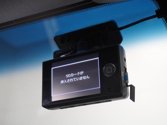 クラウンハイブリッド アスリートＳＪ－フロンティアリミテッド　１年保証（走行距離無制限）／ナビ／ドライブレコーダー／リアカメラ／シートヒーター／地デジチューナー／Ｂｌｕｅｔｏｏｔｈ／衝突被害軽減ブレーキ／（4枚目）