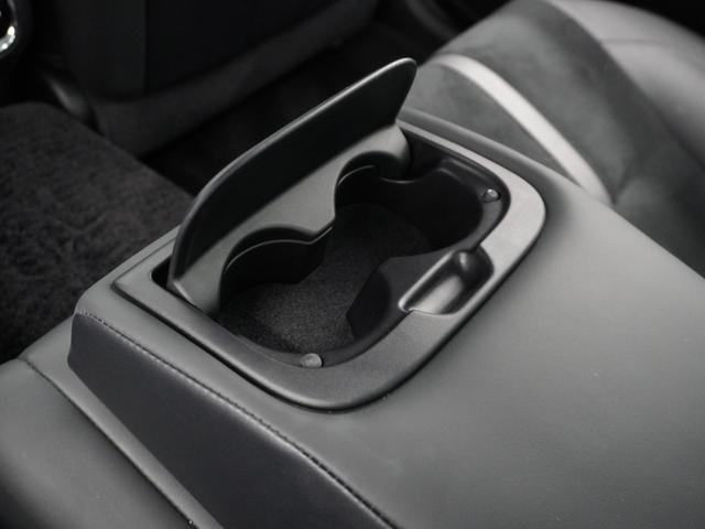 クラウンハイブリッド アスリートＳＪ－フロンティアリミテッド　１年保証（走行距離無制限）／ナビ／ドライブレコーダー／リアカメラ／シートヒーター／地デジチューナー／Ｂｌｕｅｔｏｏｔｈ／衝突被害軽減ブレーキ／（21枚目）