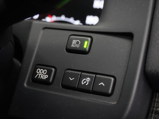 クラウンハイブリッド アスリートＳＪ－フロンティアリミテッド　１年保証（走行距離無制限）／ナビ／ドライブレコーダー／リアカメラ／シートヒーター／地デジチューナー／Ｂｌｕｅｔｏｏｔｈ／衝突被害軽減ブレーキ／（30枚目）