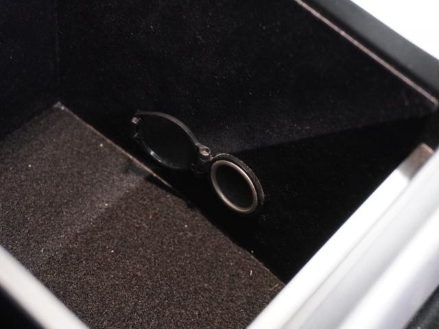 クラウンハイブリッド アスリートＳＪ－フロンティアリミテッド　１年保証（走行距離無制限）／ナビ／ドライブレコーダー／リアカメラ／シートヒーター／地デジチューナー／Ｂｌｕｅｔｏｏｔｈ／衝突被害軽減ブレーキ／（38枚目）