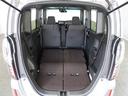 リアシートを使用しない時は倒せば更に広々ラゲッジスペースの出来上がりです、たくさんの荷物が積み込み可能です！