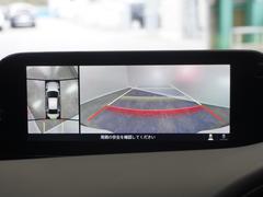 ◆全周囲カメラシステム◆運転席から見えにくい後方などをナビ画面で確認でき運転を支援するシステムです！ 4