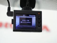 ���ɥ饤�֥쥳�������������������ʤɤ�Ͽ���뼫ư���Ѥ����֤Ǥ������⤷��λ��Τκݤε�Ͽ�Ϥ������ι�Ԥκݤλפ��ФȤ��ƥɥ饤�֤α�����ڤ��ळ�Ȥ��Ǥ��ޤ��� 5