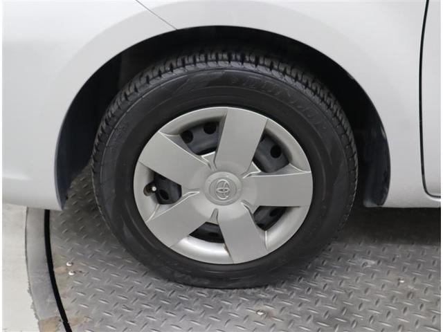 シエンタ ＤＩＣＥ　ワンセグＴＶ　メモリーナビ　ミュージックプレイヤー接続可　ＥＴＣ　ＨＩＤヘッドライト　乗車定員７人　３列シート　記録簿（21枚目）