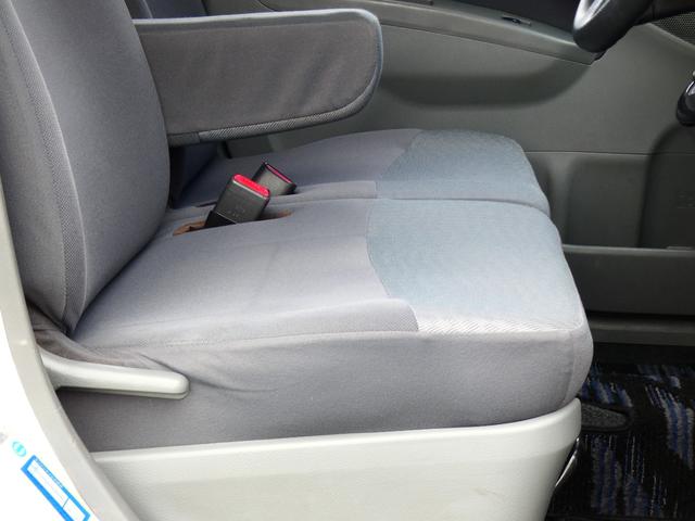 ムーヴ Ｌ　ユーザー様直接仕入車・検Ｒ８年８月１８日・走行７万８千Ｋｍ台・カロッツェリアメモリーナビ・フルセグ地デジＴＶ・ＤＶＤ再生・ＢＴオーディオ・電格ミラー・社外１５インチアルミホイル・フルフラットシート（22枚目）