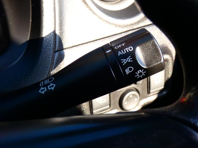 ノート e-パワー X HYBRID・エマージェンシーブレーキ・全方位モニター・デジタルインナーミラー・プッシュスタート・純正メモリーナビ・フルセグTV・DVD再生・BTオーディオ・Bモニター・ステリモ・ETC 1年保証付(18枚目)