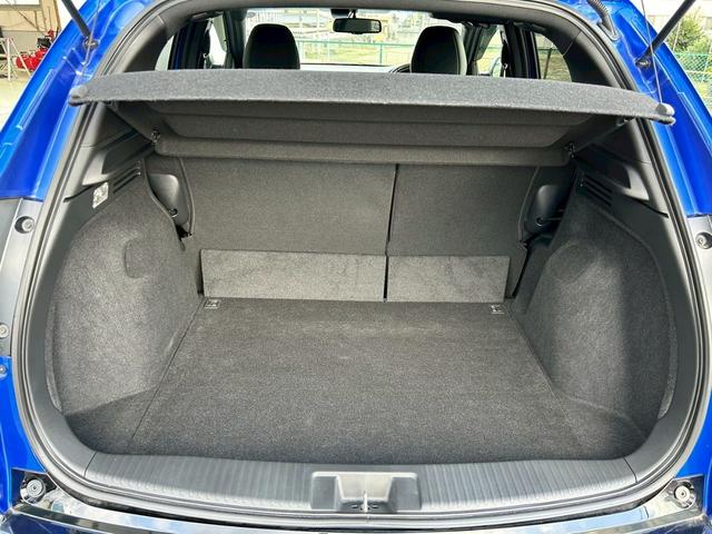 ヴェゼル RS・ホンダセンシング 禁煙 衝突軽減 メーカーフルセグナビ バックモニター シートヒーター LEDヘッドライト ETC ホンダセンシング ホンダスマートキー スペアスマートキー有(33枚目)