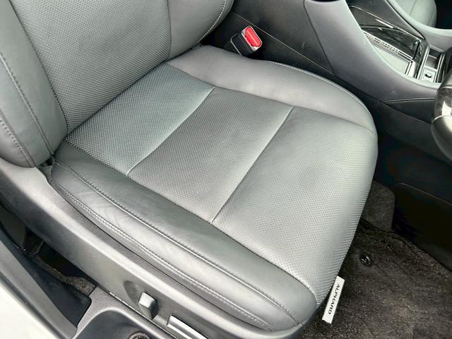 アルファードハイブリッド SR Cパッケージ 禁煙 サンルーフ 車高調 ワーク20インチアルミ リアエンター JBL メーカーナビ フルセグTV 全周囲モニター CD BSM デジタルインナーミラー フリップダウンモニター 両側電動スライドドア(15枚目)