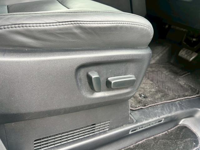 アルファードハイブリッド SR Cパッケージ 禁煙 サンルーフ 車高調 ワーク20インチアルミ リアエンター JBL メーカーナビ フルセグTV 全周囲モニター CD BSM デジタルインナーミラー フリップダウンモニター 両側電動スライドドア(16枚目)