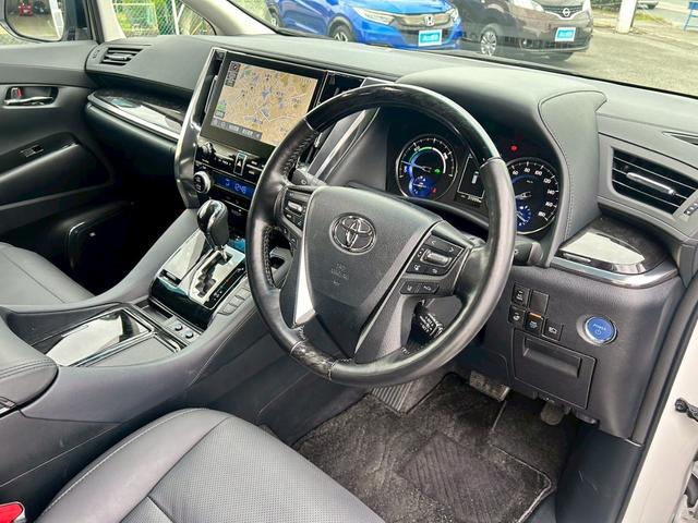 アルファードハイブリッド SR Cパッケージ 禁煙 サンルーフ 車高調 ワーク20インチアルミ リアエンター JBL メーカーナビ フルセグTV 全周囲モニター CD BSM デジタルインナーミラー フリップダウンモニター 両側電動スライドドア(17枚目)