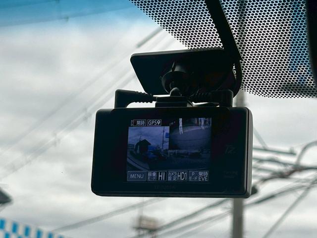 アルファードハイブリッド SR Cパッケージ 禁煙 サンルーフ 車高調 ワーク20インチアルミ リアエンター JBL メーカーナビ フルセグTV 全周囲モニター CD BSM デジタルインナーミラー フリップダウンモニター 両側電動スライドドア(31枚目)