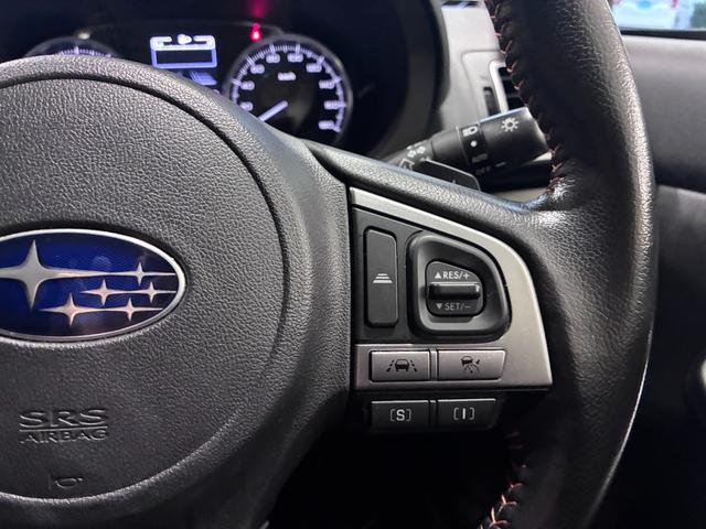 ＸＶ ２．０ｉ－Ｌ　アイサイト　ブラックレザーセレクション　禁煙　衝突軽減　フルセグナビ　バックカメラ　ＥＴＣ　ＢＳＭ　ドラレコ　シートヒーター　スマートキー　ルーフレール　ＨＩＤ　ナビ／ＣＮ－ＬＲ７２０　スペアスマートキー（23枚目）