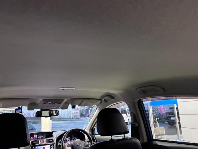 ＸＶ ２．０ｉ－Ｌ　アイサイト　ブラックレザーセレクション　禁煙　衝突軽減　フルセグナビ　バックカメラ　ＥＴＣ　ＢＳＭ　ドラレコ　シートヒーター　スマートキー　ルーフレール　ＨＩＤ　ナビ／ＣＮ－ＬＲ７２０　スペアスマートキー（33枚目）