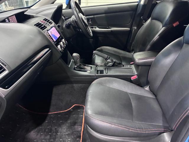 ＸＶ ２．０ｉ－Ｌ　アイサイト　ブラックレザーセレクション　禁煙　衝突軽減　フルセグナビ　バックカメラ　ＥＴＣ　ＢＳＭ　ドラレコ　シートヒーター　スマートキー　ルーフレール　ＨＩＤ　ナビ／ＣＮ－ＬＲ７２０　スペアスマートキー（37枚目）