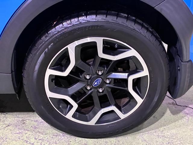 ＸＶ ２．０ｉ－Ｌ　アイサイト　ブラックレザーセレクション　禁煙　衝突軽減　フルセグナビ　バックカメラ　ＥＴＣ　ＢＳＭ　ドラレコ　シートヒーター　スマートキー　ルーフレール　ＨＩＤ　ナビ／ＣＮ－ＬＲ７２０　スペアスマートキー（53枚目）