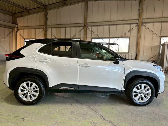 ヤリスクロス G 禁煙 衝突軽減システム レーダークルーズ 純ディスプレオーディオ(ナビTVキット付き) 全周囲モニター LEDヘッドランプ BSM スマートキー ETC パワーバックドア ソナー(10枚目)