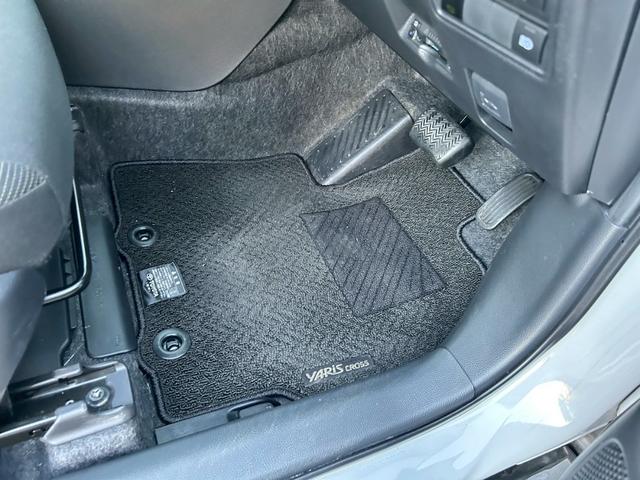 ヤリスクロス G 禁煙 衝突軽減システム レーダークルーズ 純ディスプレオーディオ(ナビTVキット付き) 全周囲モニター LEDヘッドランプ BSM スマートキー ETC パワーバックドア ソナー(18枚目)