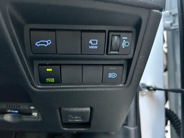 ヤリスクロス G 禁煙 衝突軽減システム レーダークルーズ 純ディスプレオーディオ(ナビTVキット付き) 全周囲モニター LEDヘッドランプ BSM スマートキー ETC パワーバックドア ソナー(45枚目)