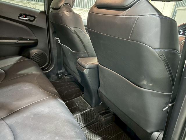 プリウス Aツーリングセレクション 禁煙 衝突軽減 フルセグナビ バックモニター BSM HUD ソナー スマートキー ドラレコ LEDヘッドライト シートヒーター ETC ナビ/NSZT-W66T(19枚目)