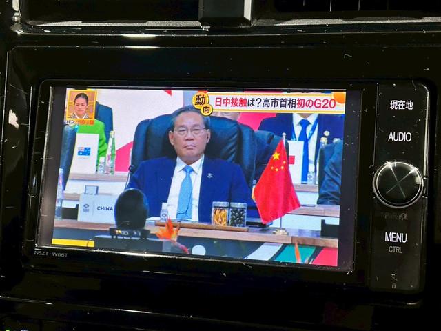 プリウス Aツーリングセレクション 禁煙 衝突軽減 フルセグナビ バックモニター BSM HUD ソナー スマートキー ドラレコ LEDヘッドライト シートヒーター ETC ナビ/NSZT-W66T(33枚目)