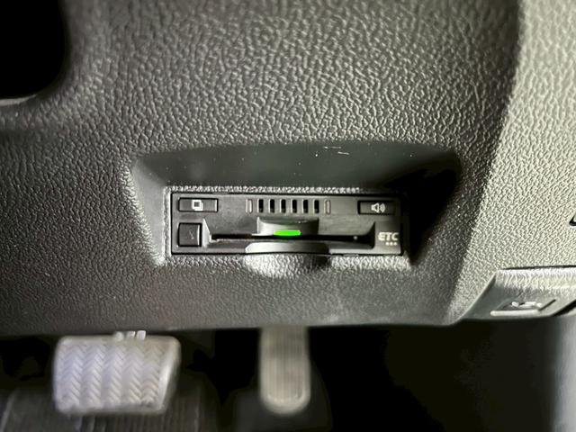 プリウス Aツーリングセレクション 禁煙 衝突軽減 フルセグナビ バックモニター BSM HUD ソナー スマートキー ドラレコ LEDヘッドライト シートヒーター ETC ナビ/NSZT-W66T(40枚目)