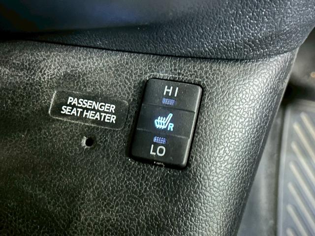 プリウス Aツーリングセレクション 禁煙 衝突軽減 フルセグナビ バックモニター BSM HUD ソナー スマートキー ドラレコ LEDヘッドライト シートヒーター ETC ナビ/NSZT-W66T(42枚目)