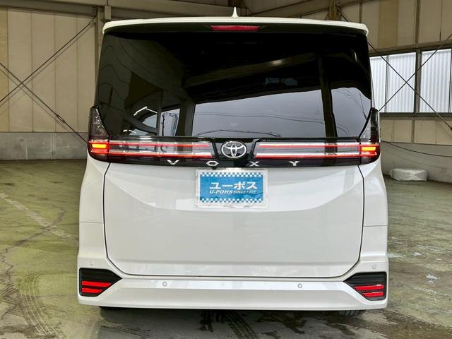 ヴォクシー Ｓ－Ｚ　禁煙　衝突軽減システム　レーダークルーズ　ディスプレイオーディオプラス（ナビＴＶ　ＤＶＤキット付き）　フリップダウンモニター　２列目シートヒーター　ＨＵＤ　デジタルインナーミラー　両側電動スライドドア（12枚目）